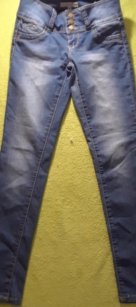 YMI wanna betta butt-  skinny jeans!